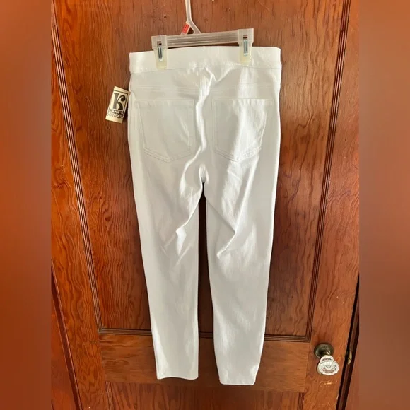 Spanx skinny jeans. Xs white - Picture 2 of 3